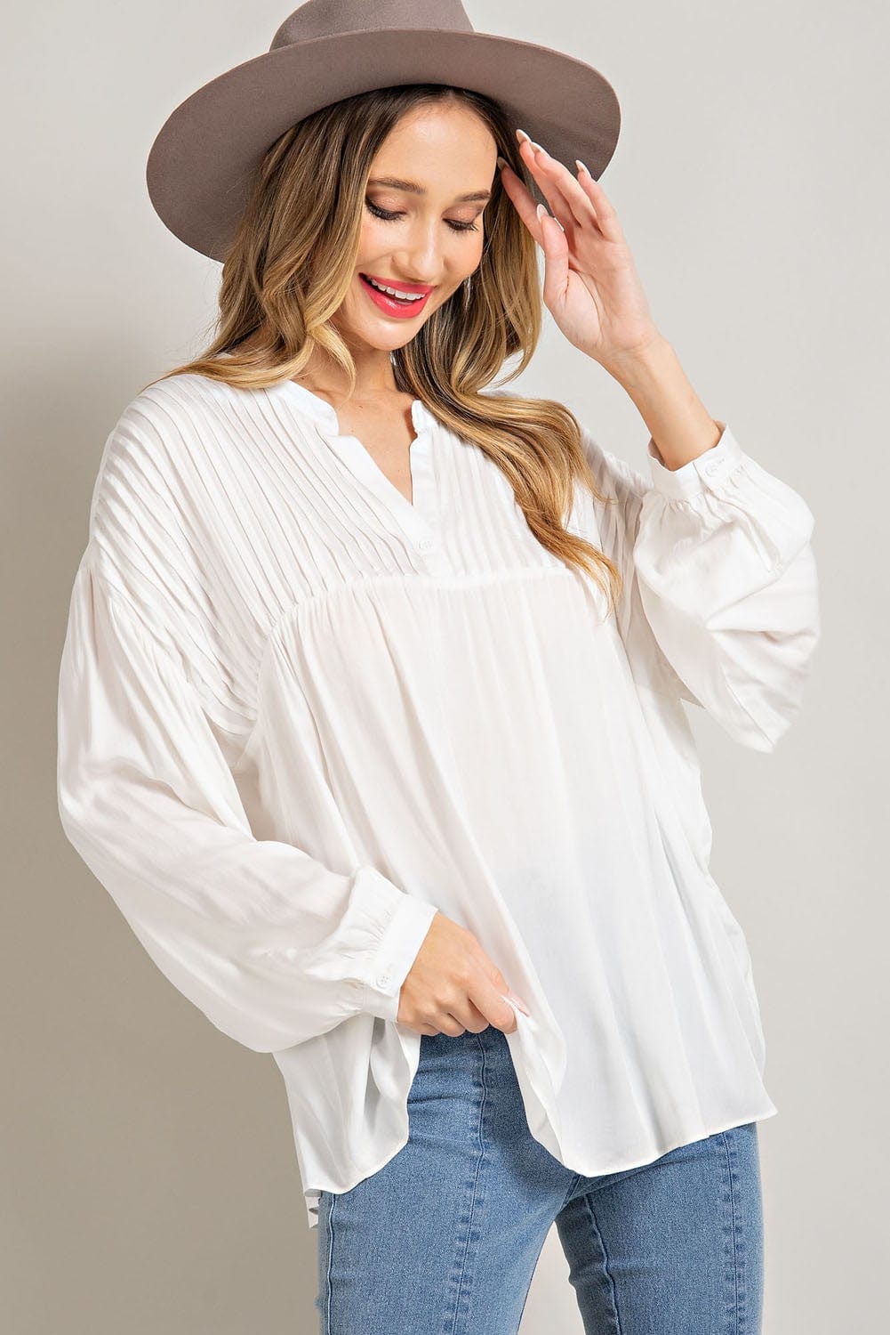 Plus V Neck Puff Sleeve Top