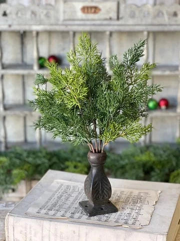 Verdant Cedar Bush 17"
