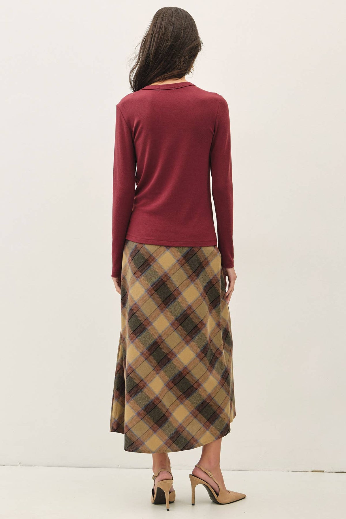 Be Cool burgundy round neck long sleeve fitted knit top, back view