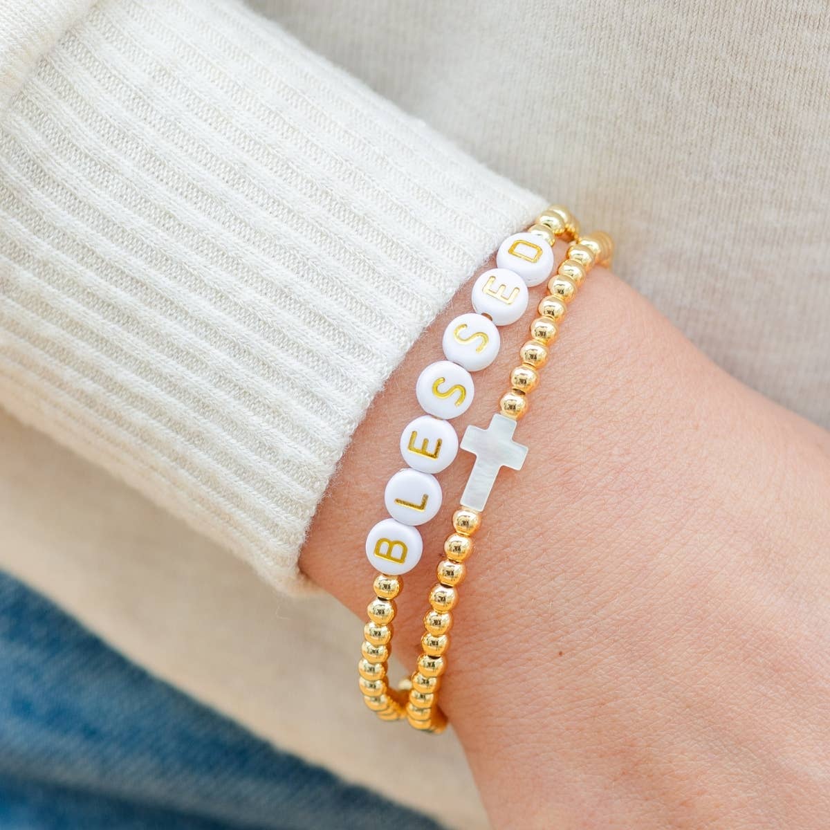 Stretch Breaded Bracelet w/ Cross
