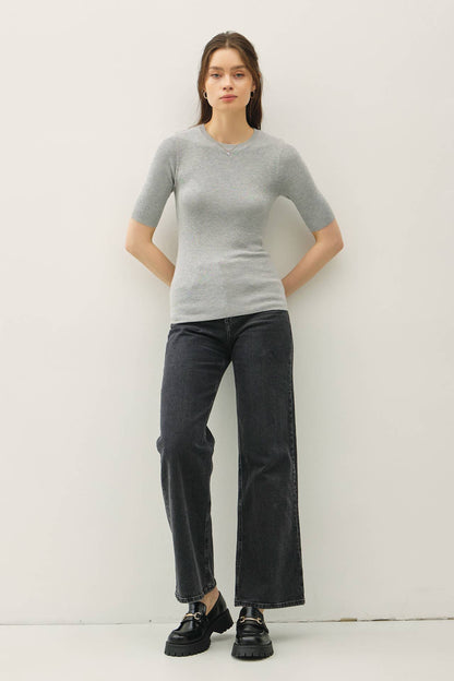 CLASSIC SOLID HALF SLEEVE RIB KNIT TOP