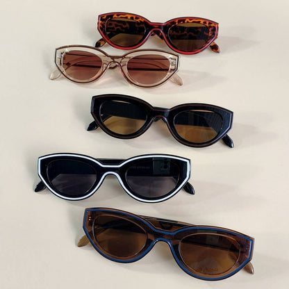 PAINTED CAT-EYE SUNGLASSES_CWASG0420