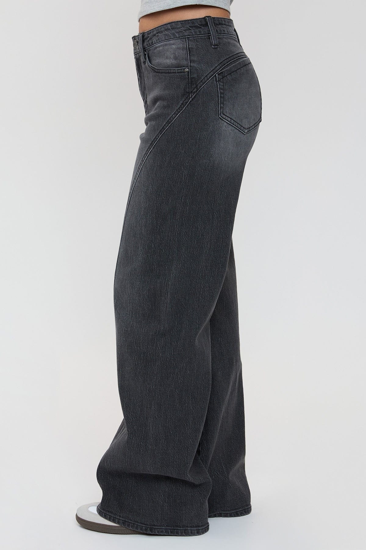 Bella Relaxed Rise Wide Leg Jeans