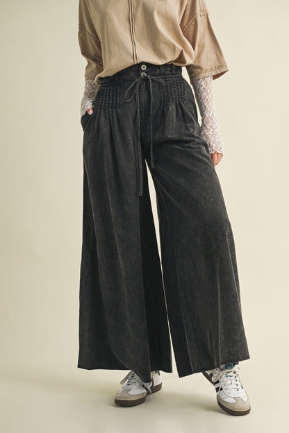Pintuck Wide Leg Pants