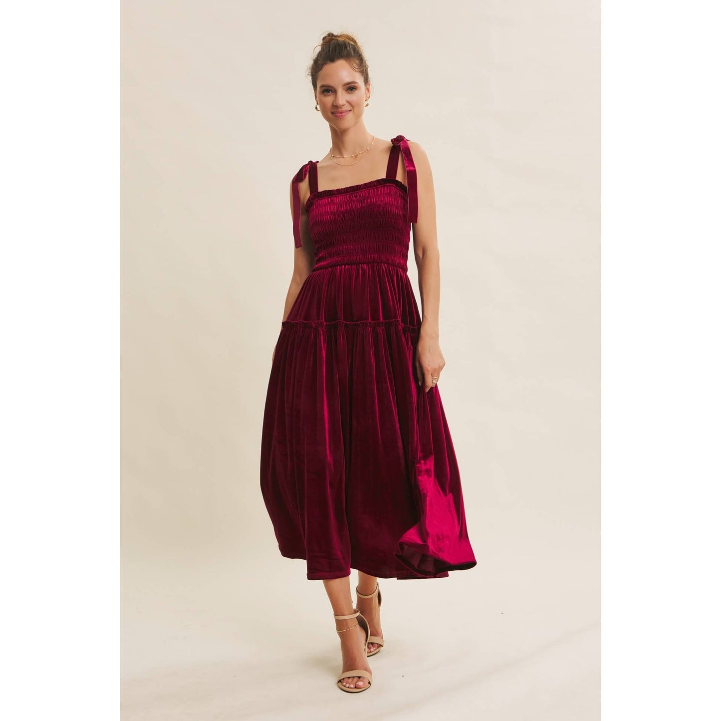 HOLIDAY CLASSIC VELVET SMOCKED MIDI DRESS WITH POCKETS