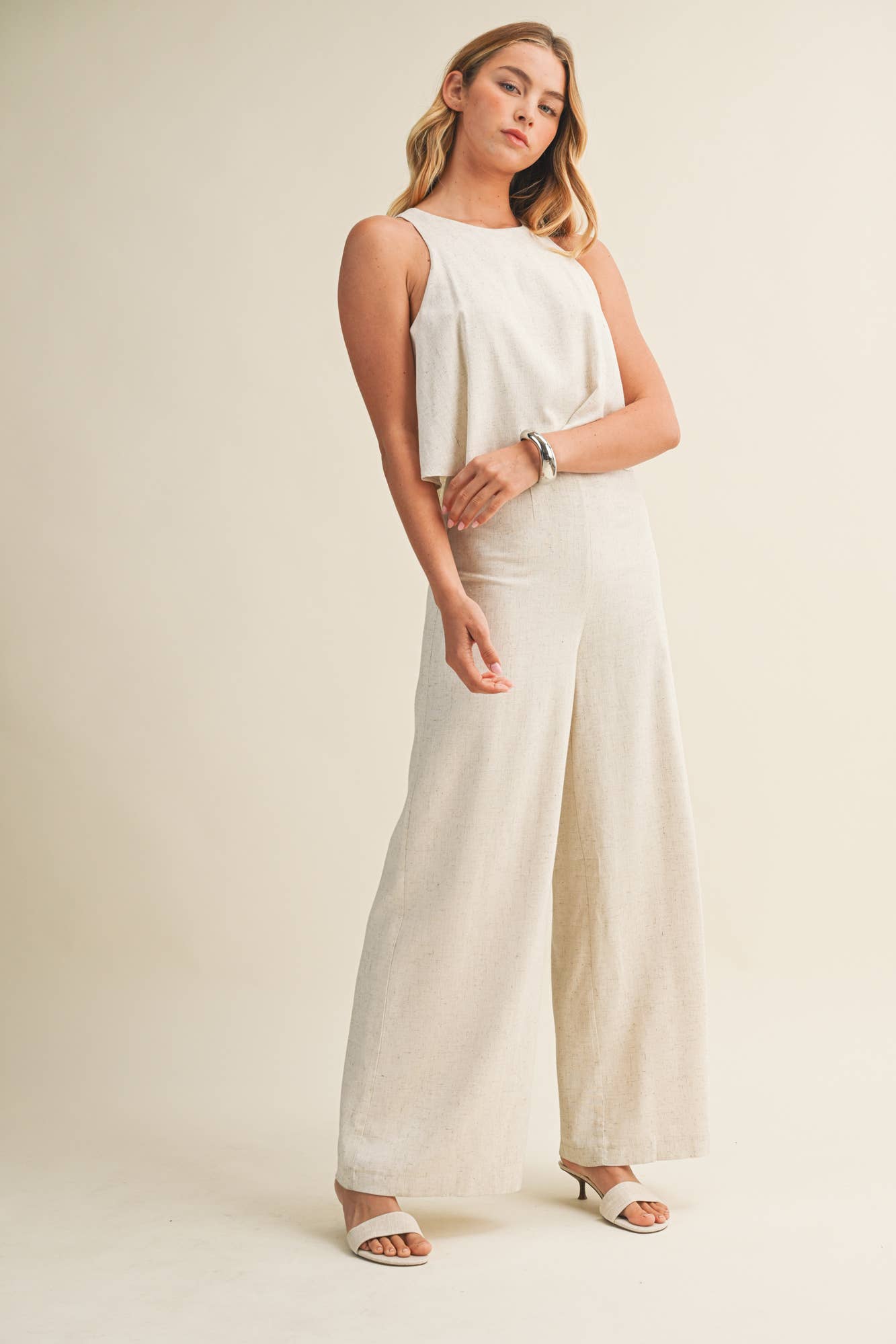 Sleeveless Linen Jumpsuit