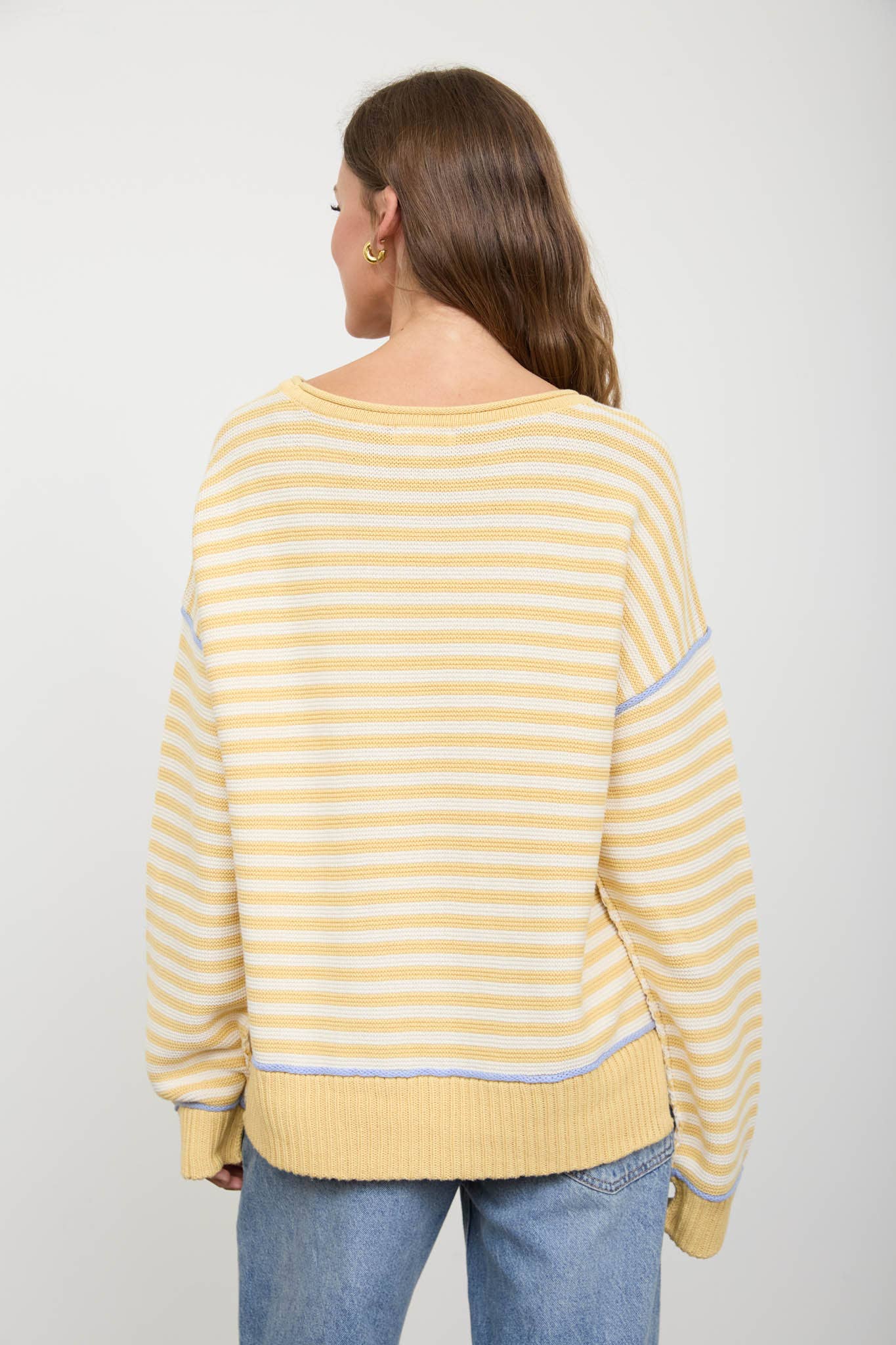 STRIPE CONTRAST STITCH RAW EDGE KNIT SWEATER