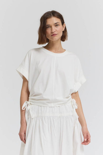 41628 - SIDE SCRUNCH TEE