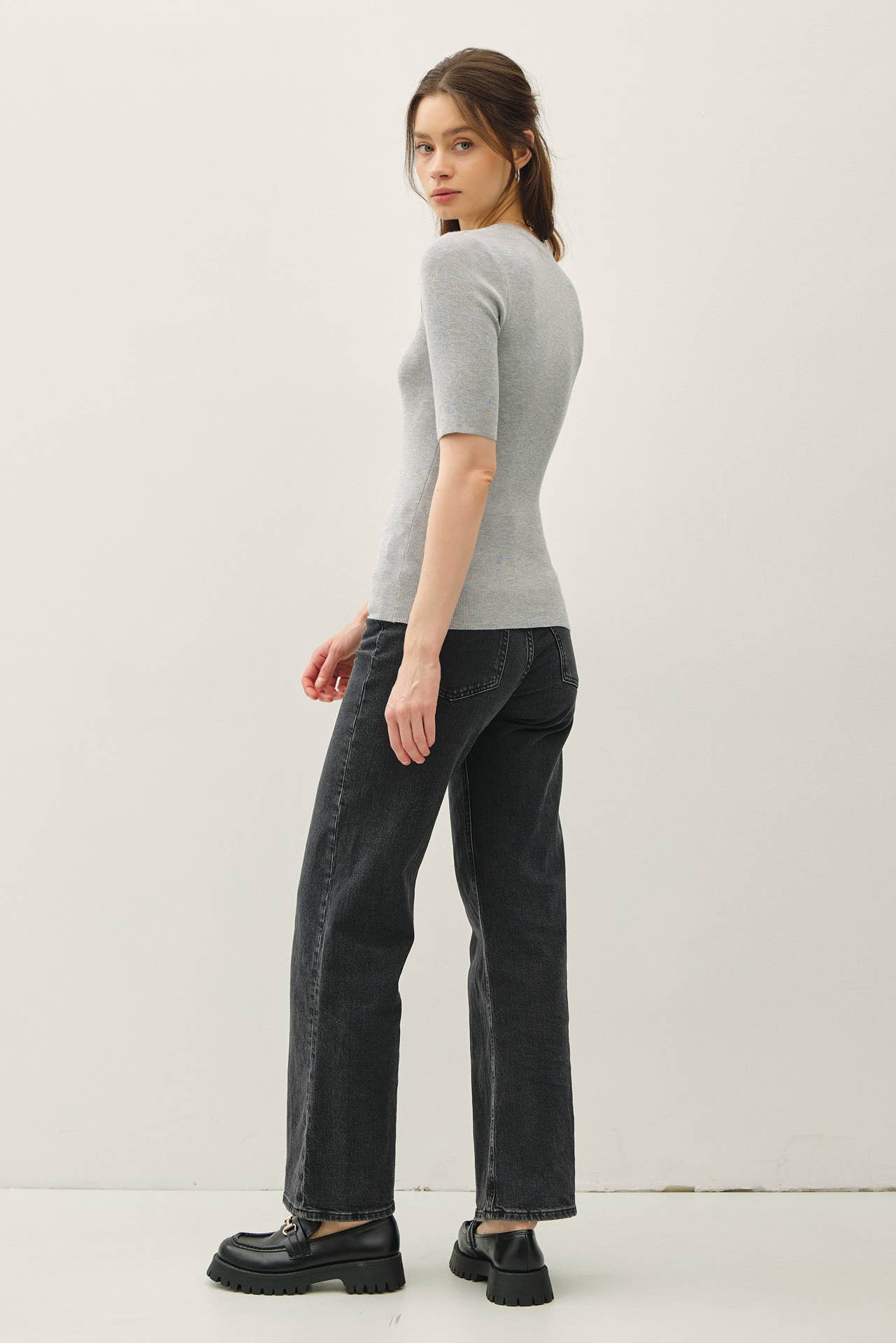 CLASSIC SOLID HALF SLEEVE RIB KNIT TOP