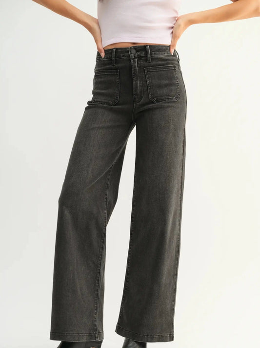 Mini Patch Pocket Wide Black Jeans