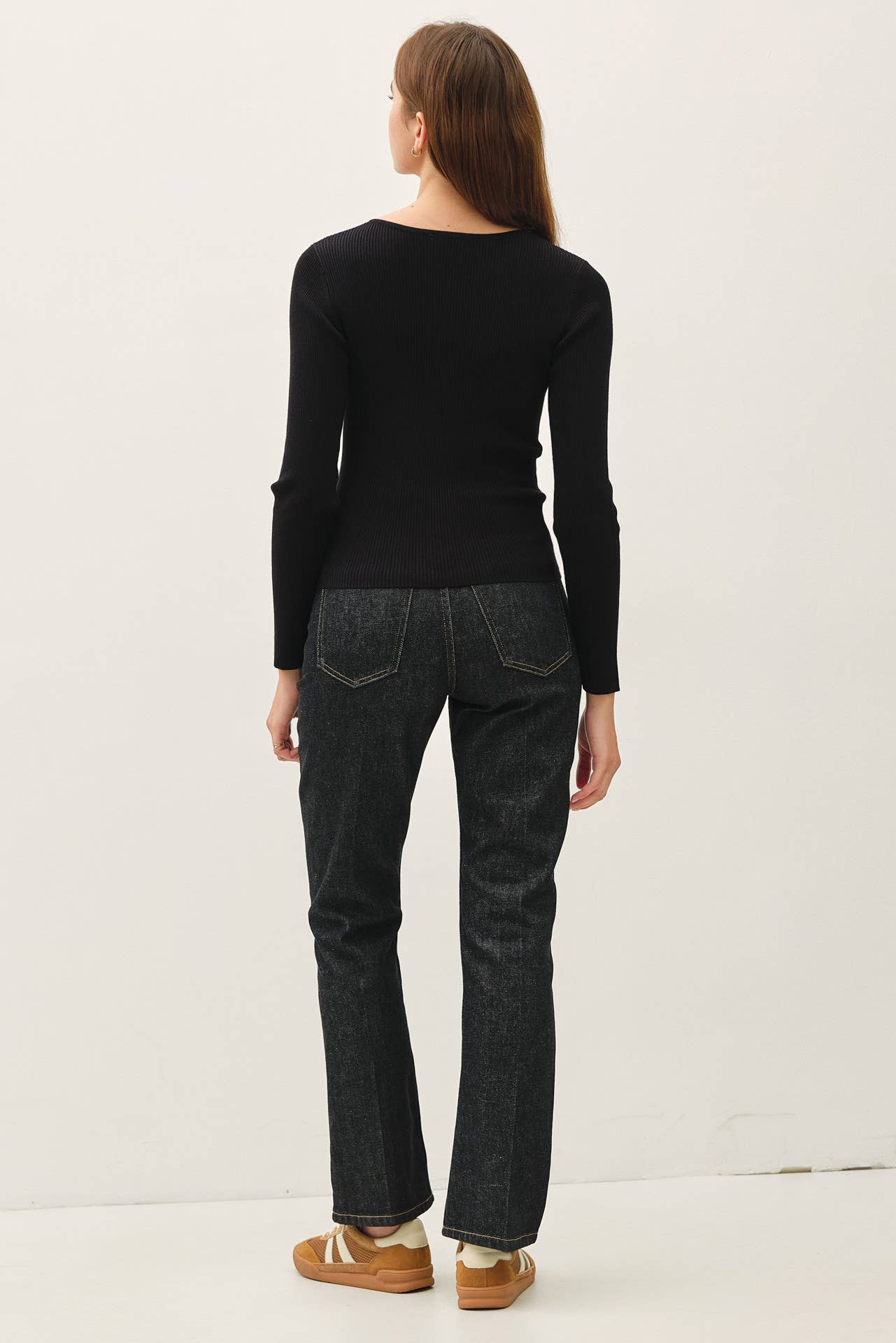 RIBBED BUTTON UP CARDIGAN