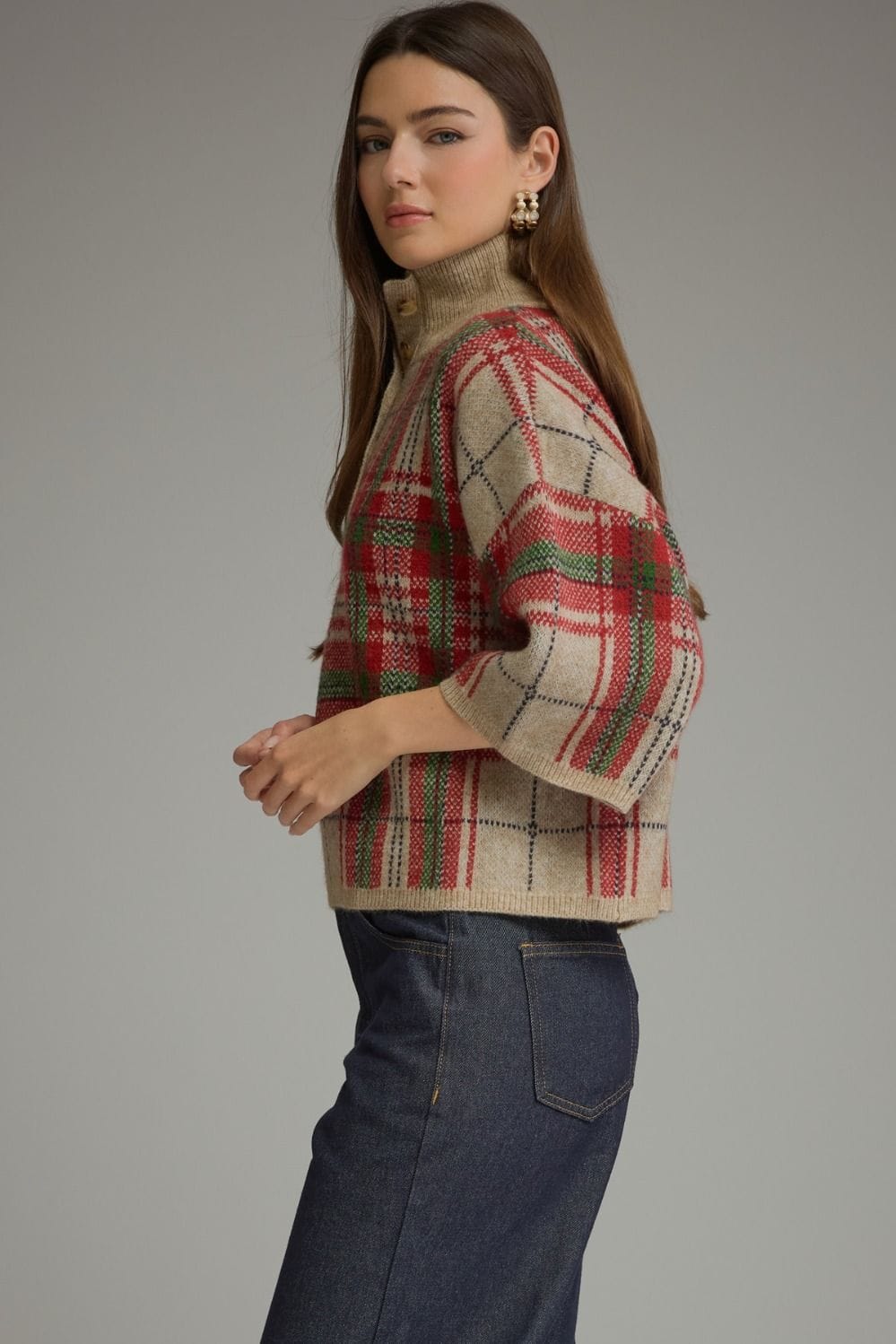 Plaid ¾ Sweater Top with Stand Collar