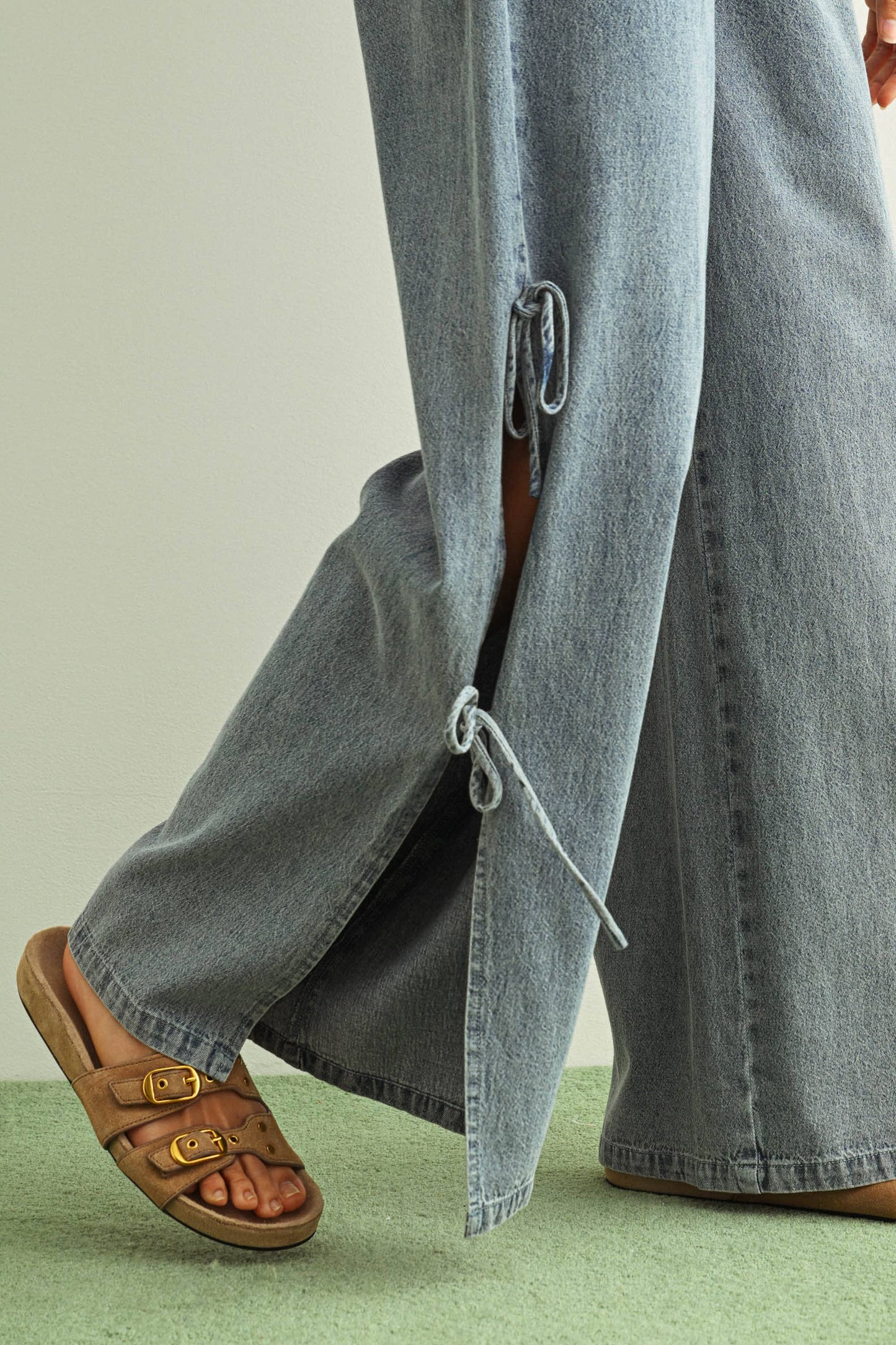 Denim Pants With Ties