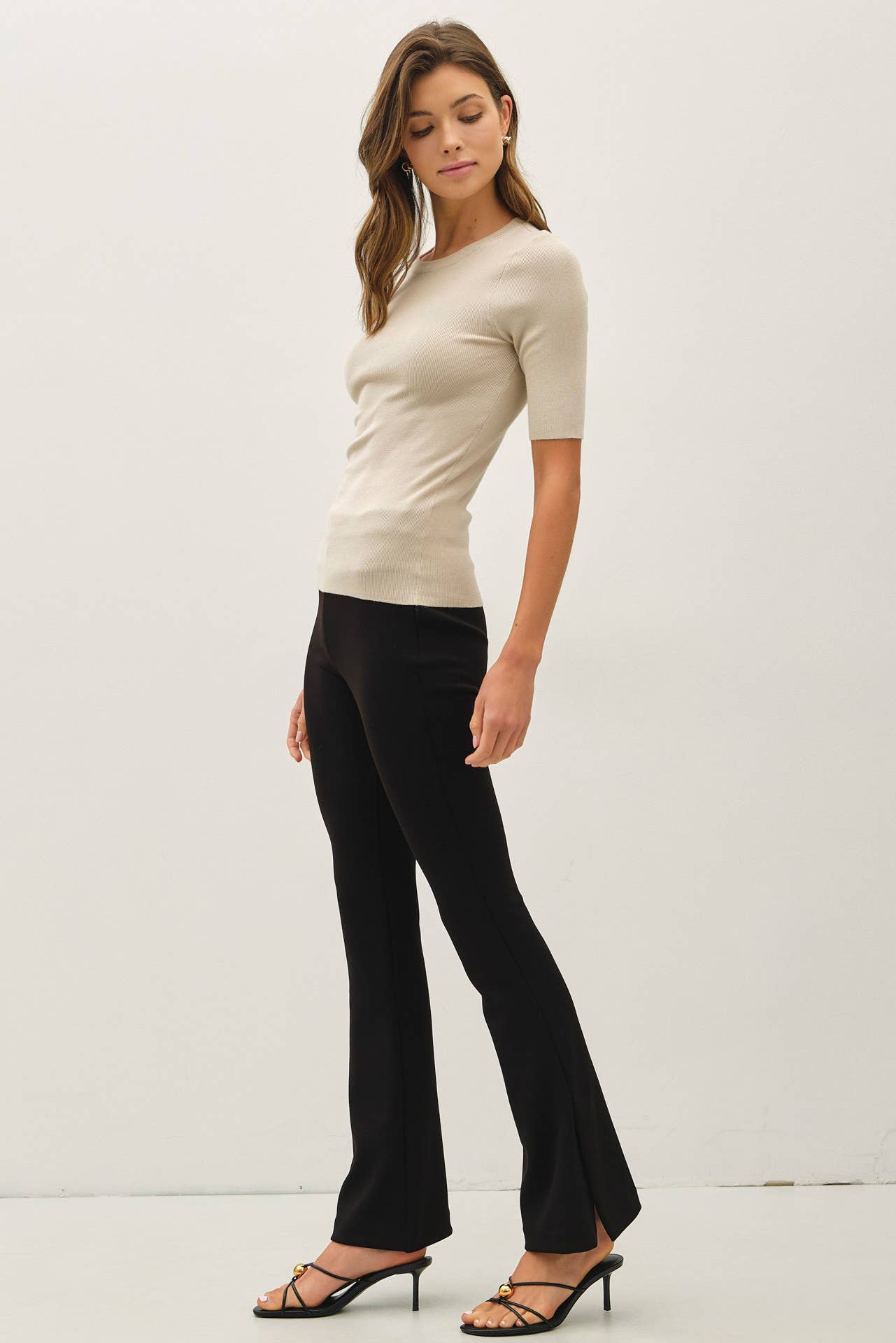 CLASSIC SOLID HALF SLEEVE RIB KNIT TOP