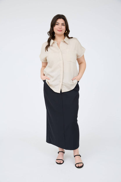 PLUS PINSTRIPE SHORT SLEEVE COLLARED SHIRT