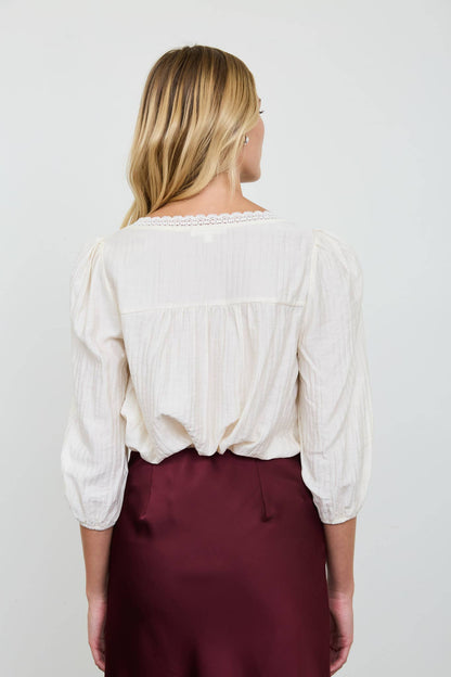 LACE YOKE BUTTON DOWN 3/4 SLEEVE TOP