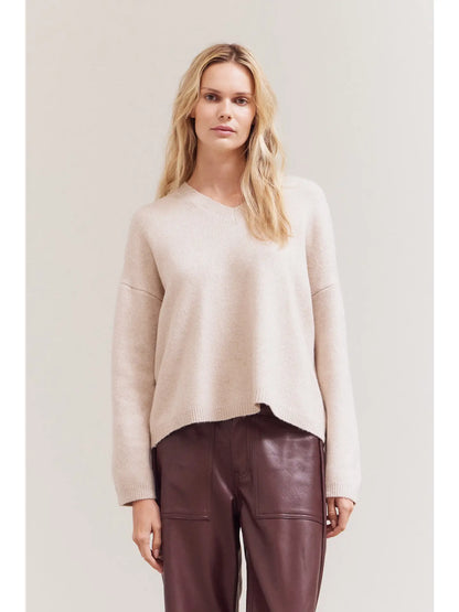 Daily V-Neck Sweater Top