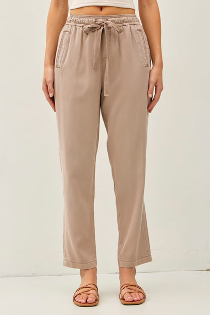 Tencel Blend Tapered Pants W/ Accent Color