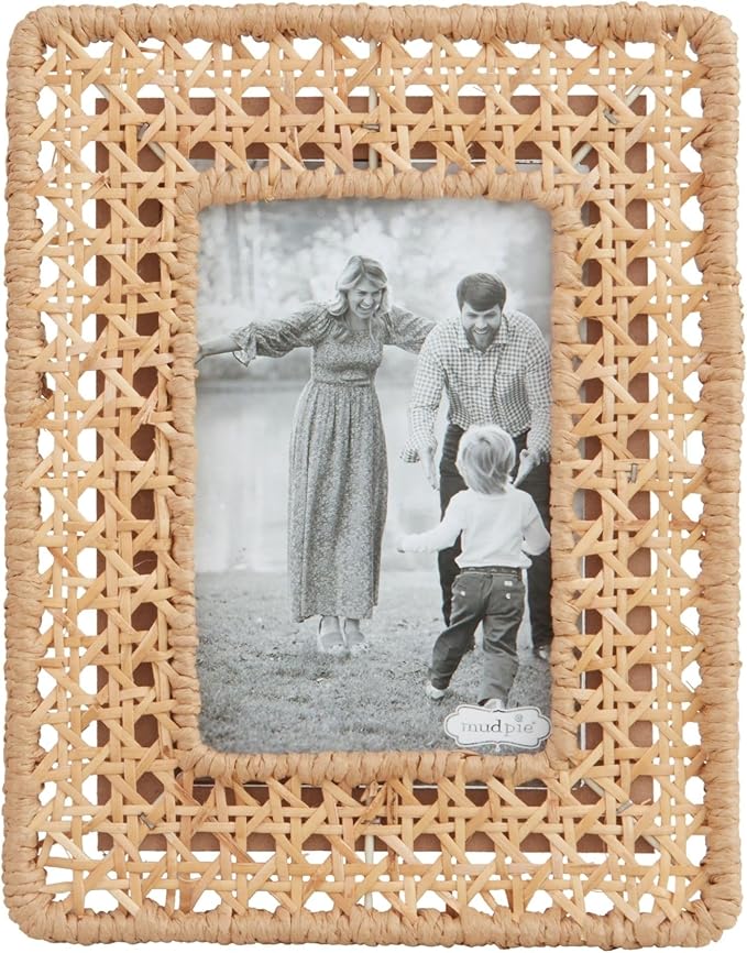 Small Woven Cane Frame 4" X 7"