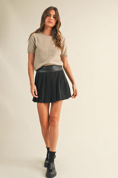 Short Sleeve Crew Neck Sweater