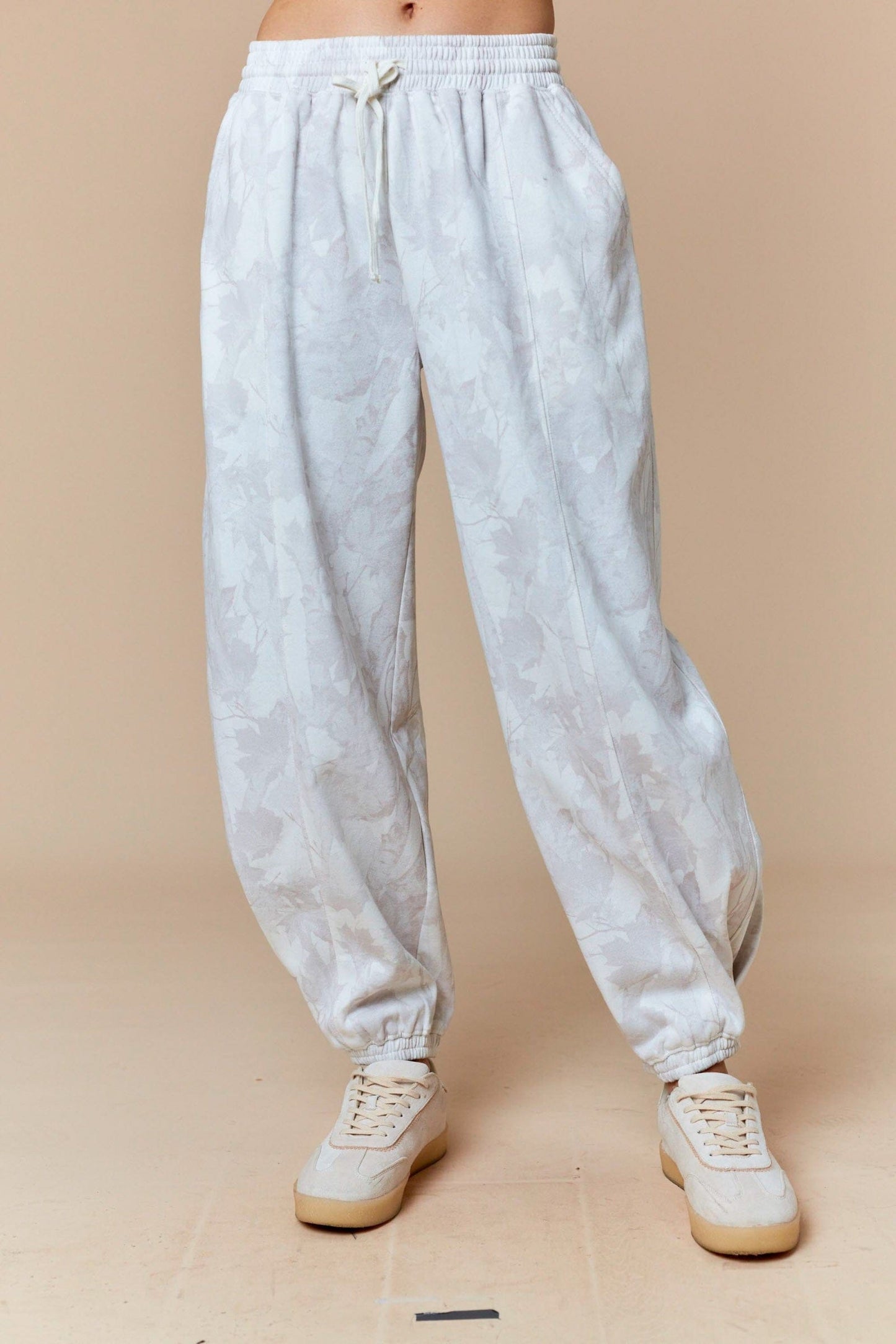 Leaf Printed Fleece Sweatshirt