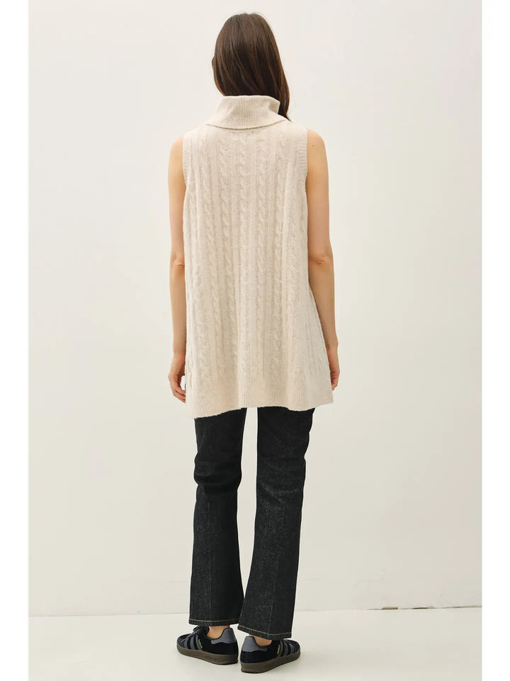 Turtle Neck Cable Knit Tunic Top