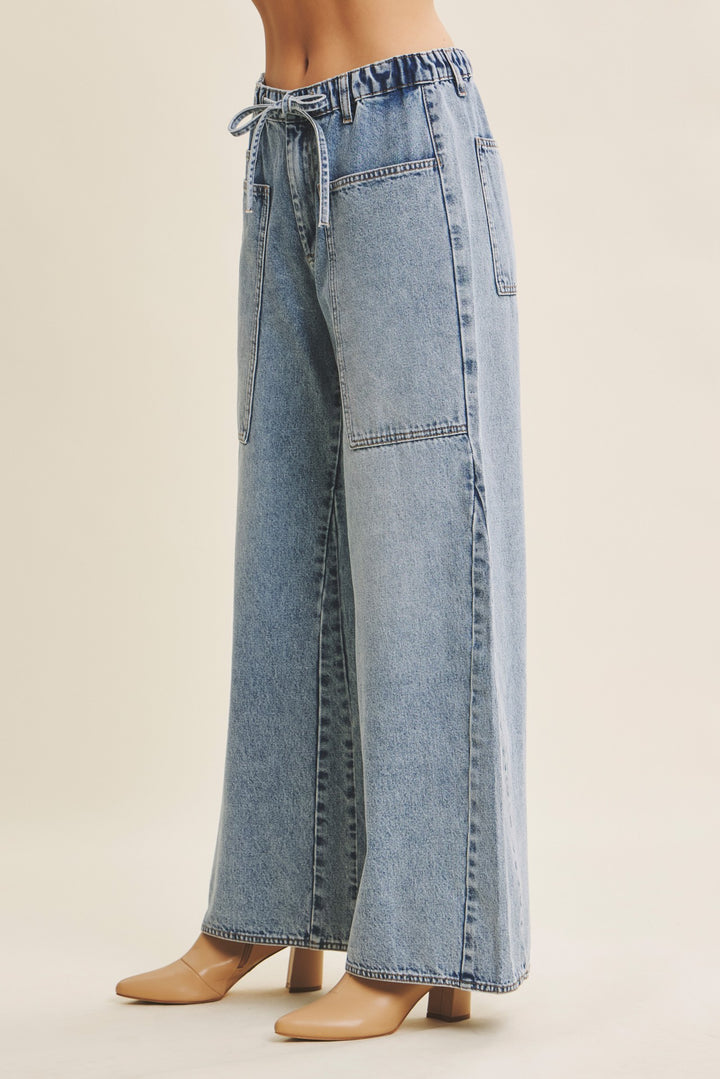 Ease Denim Washed Oversized Wide-leg Jeans